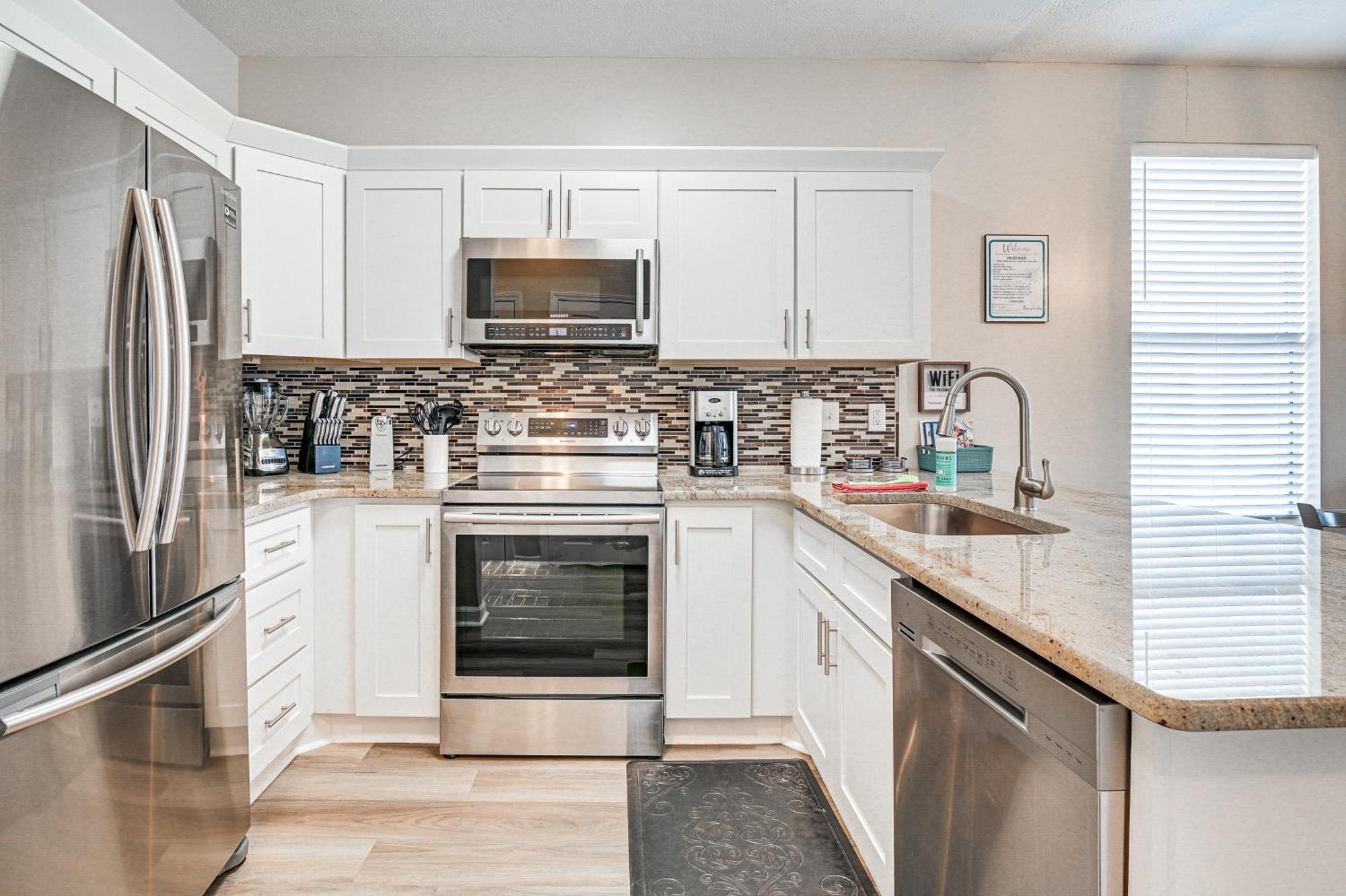 Breezy Golf Condo With Pool Access, 4 Mi To Beach Myrtle Beach Buitenkant foto